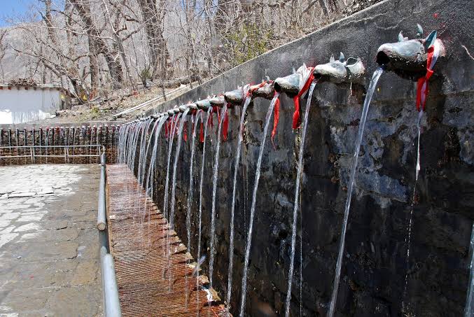 108 water sprouts Muktinath temple